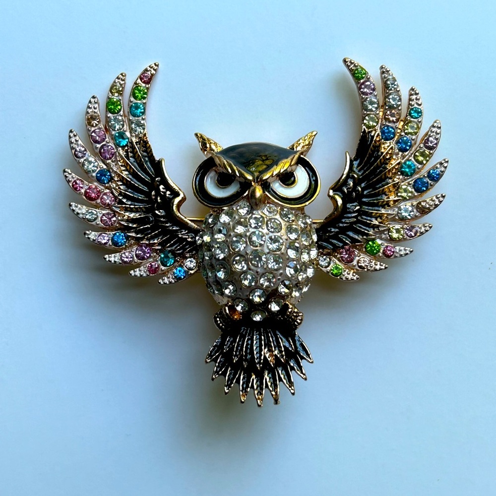 Owl Brooch Pin Enamel and Rhinestones - New!
